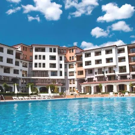 жаклин к.к. хармони хилс 公寓