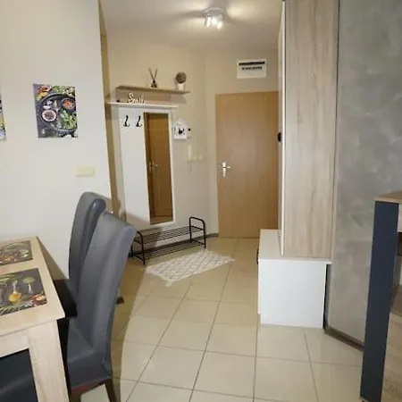 жаклин к.к. хармони хилс 公寓