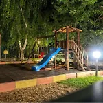 Appartement жаклин к.к. хармони хилс *