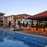 жаклин к.к. хармони хилс Appartement Rogachevo