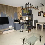 Appartement жаклин к.к. хармони хилс *