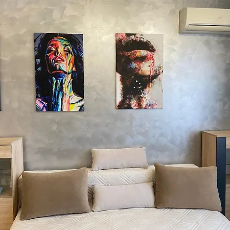 アパート жаклин к.к. хармони хилс Rogachevo