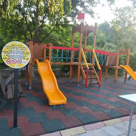 Apartment жаклин к.к. хармони хилс