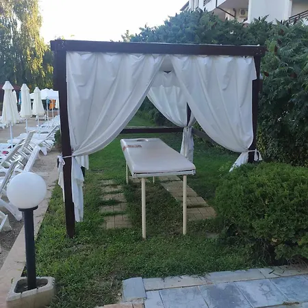 жаклин к.к. хармони хилс アパート Rogachevo