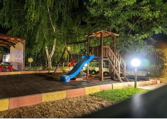 Apartment жаклин к.к. хармони хилс *