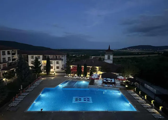 жаклин к.к. хармони хилс